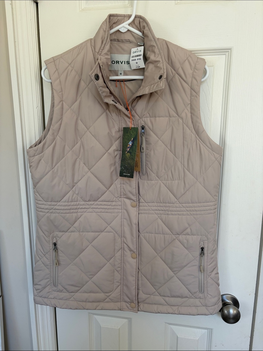 Orvis Quilted Puffer Vest in Light Taupe